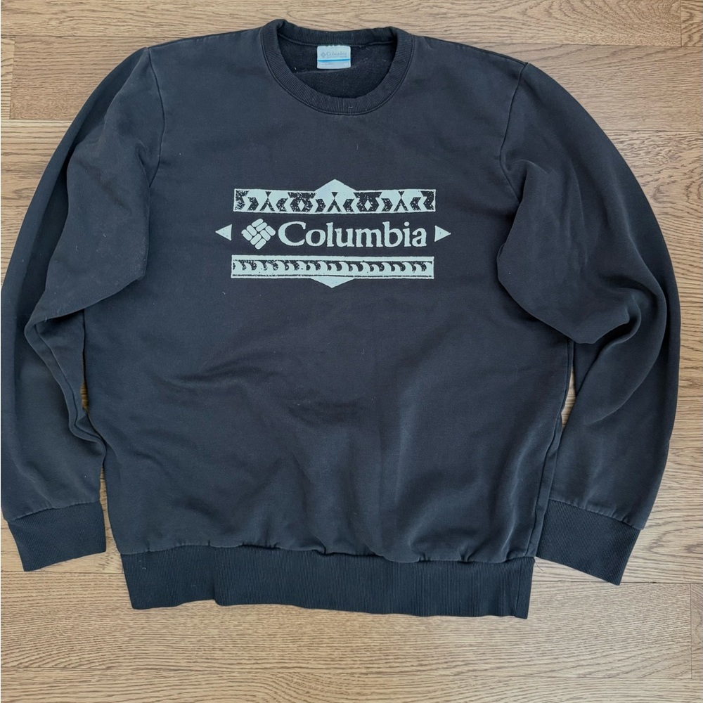 Columbia Men's Black Crewneck Sweater